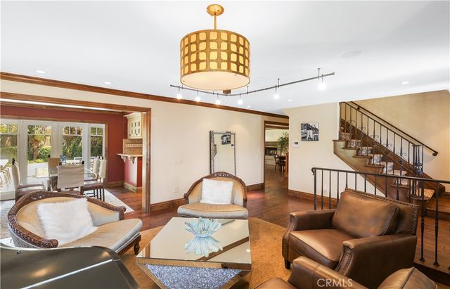 21822 Seacrest Ln, Huntington Beach, CA 92646