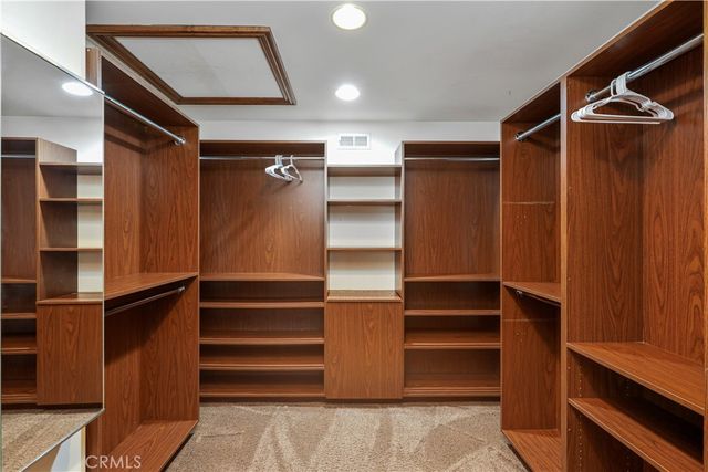 21822 Seacrest Ln, Huntington Beach, CA 92646