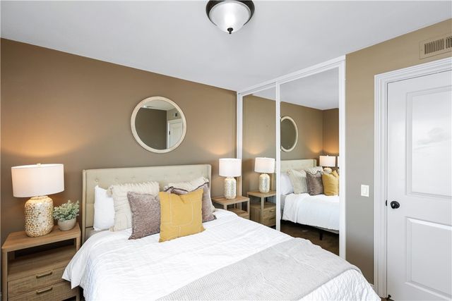 21822 Seacrest Ln, Huntington Beach, CA 92646