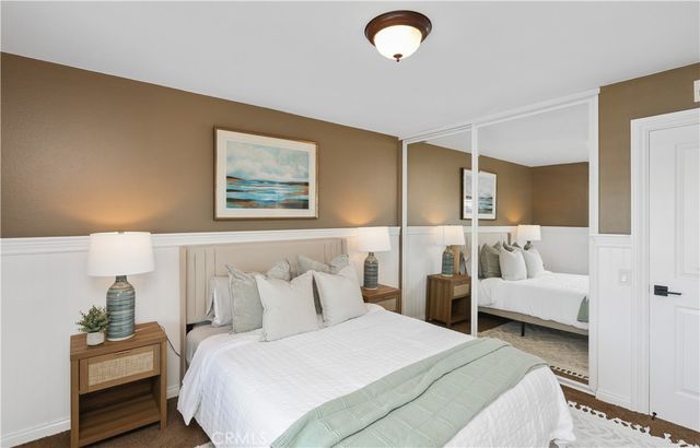 21822 Seacrest Ln, Huntington Beach, CA 92646