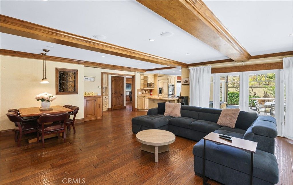 Image 14 of property listing at 21822 Seacrest Ln, Huntington Beach, CA 92646