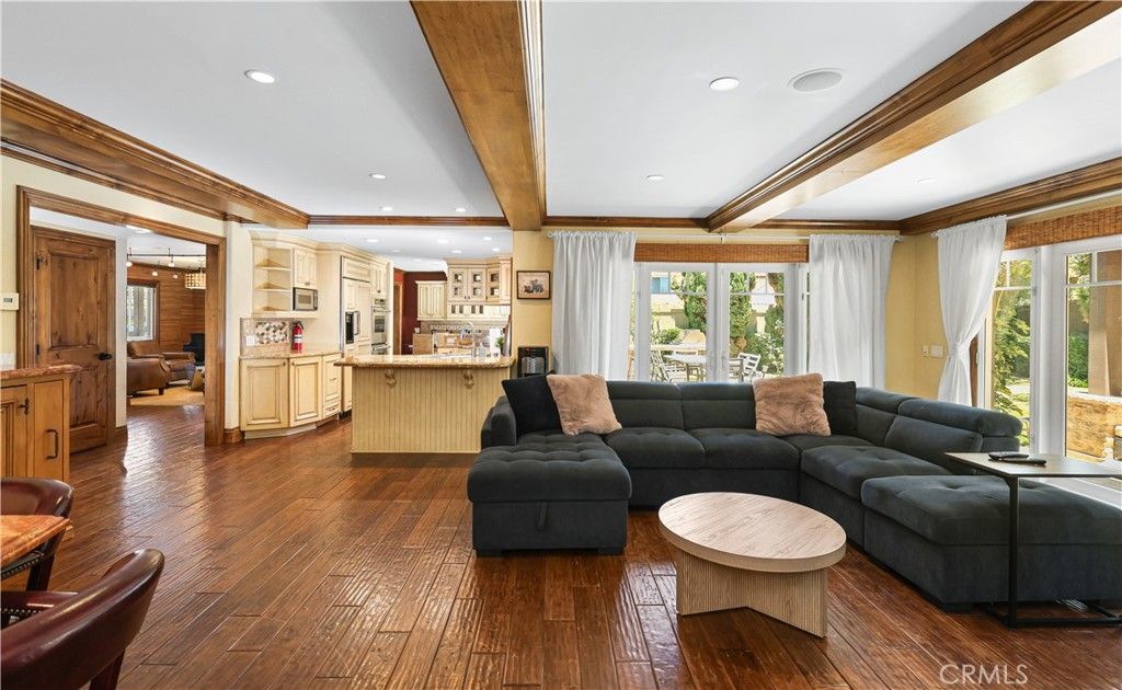 Image 18 of property listing at 21822 Seacrest Ln, Huntington Beach, CA 92646