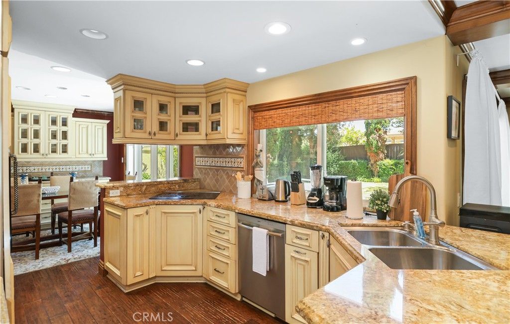 Image 19 of property listing at 21822 Seacrest Ln, Huntington Beach, CA 92646