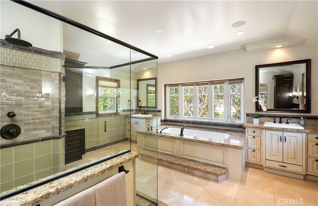 Image 28 of property listing at 21822 Seacrest Ln, Huntington Beach, CA 92646