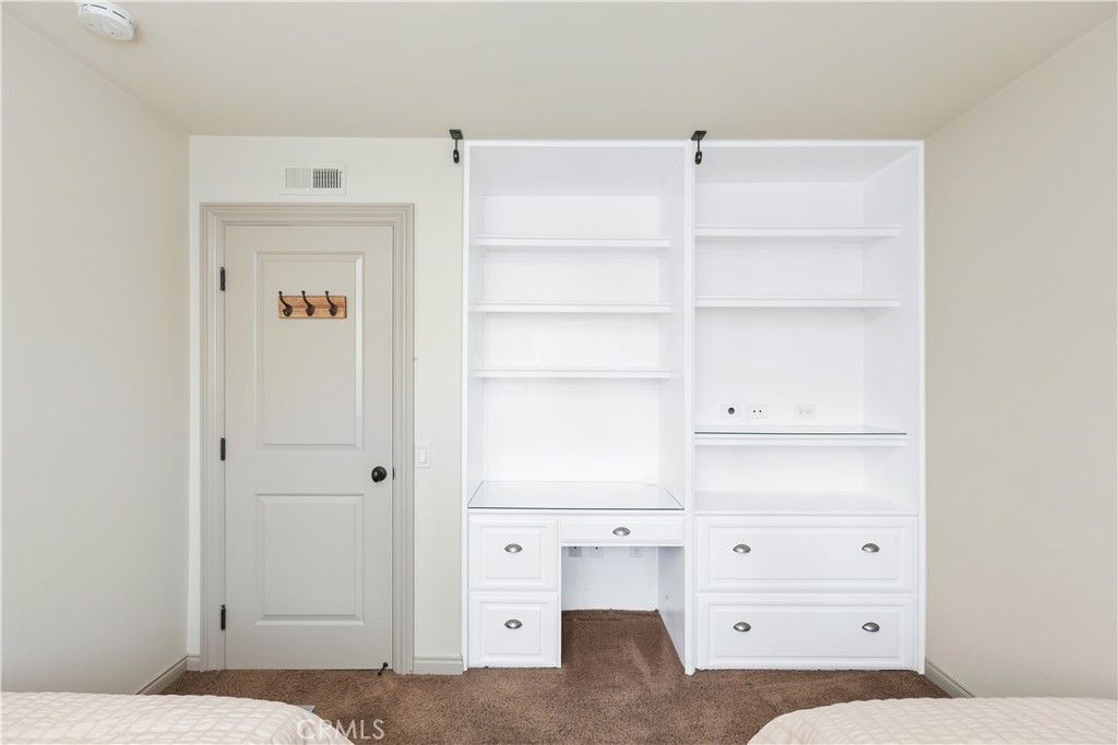 Image 34 of property listing at 21822 Seacrest Ln, Huntington Beach, CA 92646