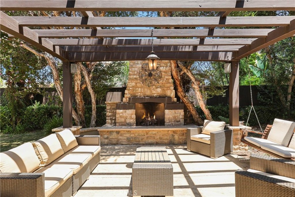 Image 46 of property listing at 21822 Seacrest Ln, Huntington Beach, CA 92646