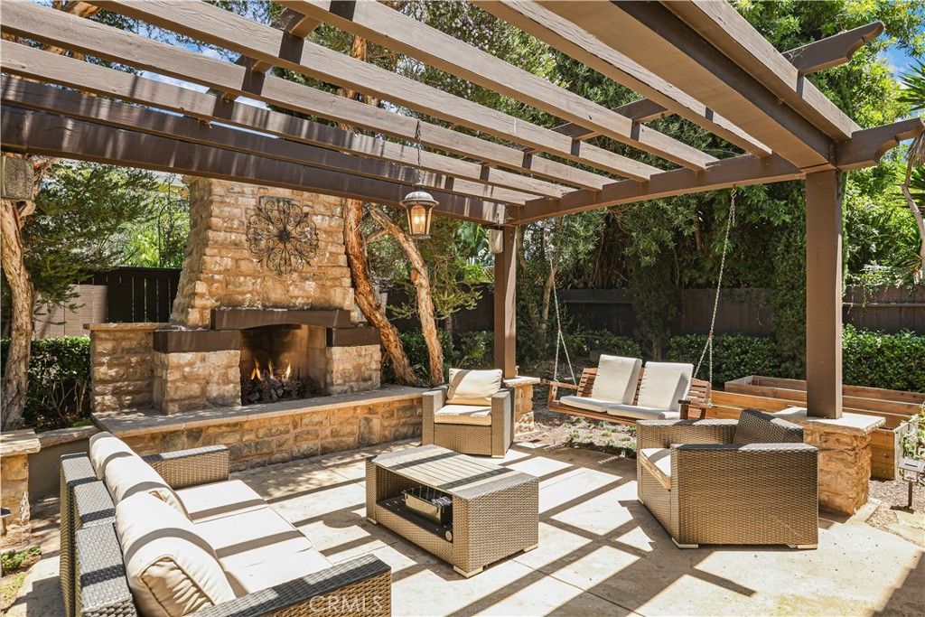 Image 48 of property listing at 21822 Seacrest Ln, Huntington Beach, CA 92646