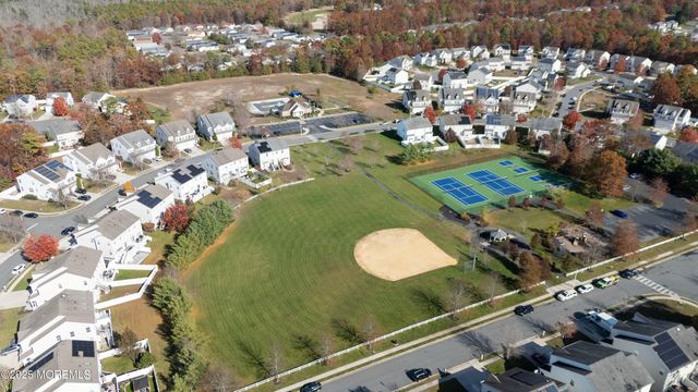 28 Meadow Circle, Mays Landing, NJ 08330