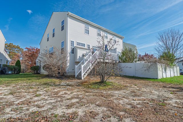 28 Meadow Circle, Mays Landing, NJ 08330