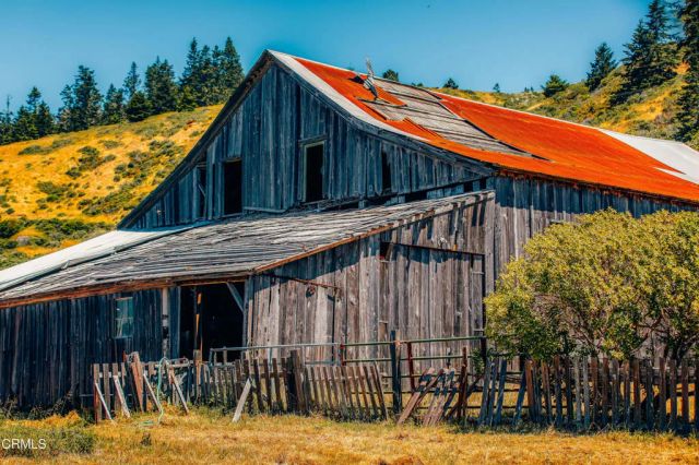 2401 S Highway 1, Elk, CA 95432