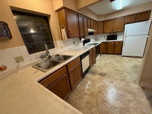 7 James River Lane, Kimberling City, MO 65686