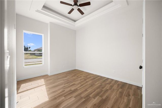 606 W La Pointe Avenue, Alton, TX 78573