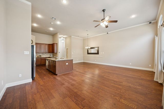 2944 Sicily Way 1202, Lewisville, TX 75067