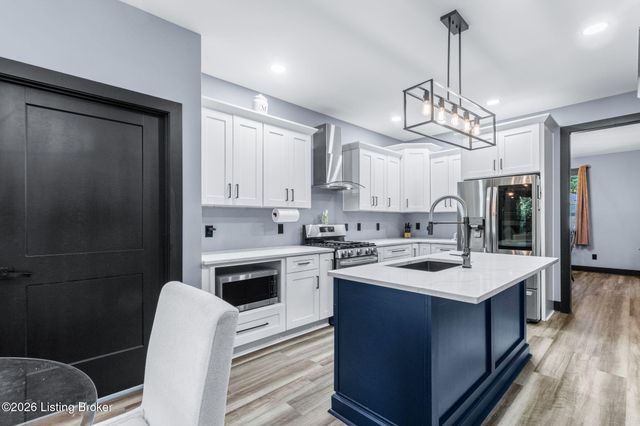 4416 Stone Wynde Dr, Louisville, KY 40272