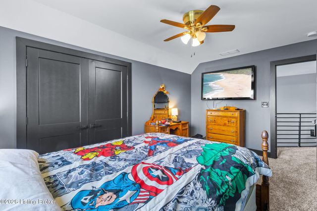 4416 Stone Wynde Dr, Louisville, KY 40272