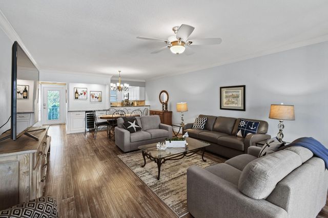 1550 NE Ocean Boulevard A-302, Stuart, FL 34996