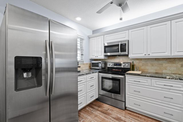 1550 NE Ocean Boulevard A-302, Stuart, FL 34996