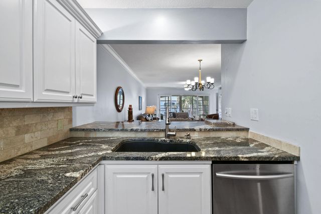 1550 NE Ocean Boulevard A-302, Stuart, FL 34996