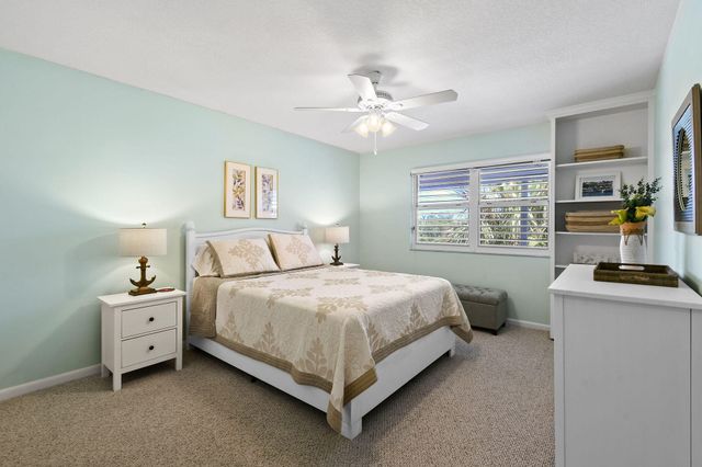 1550 NE Ocean Boulevard A-302, Stuart, FL 34996