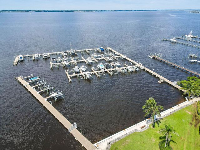 1550 NE Ocean Boulevard A-302, Stuart, FL 34996