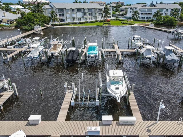 1550 NE Ocean Boulevard A-302, Stuart, FL 34996