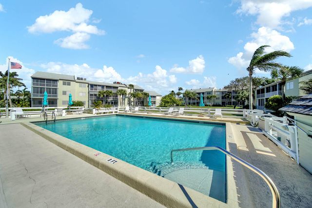 1550 NE Ocean Boulevard A-302, Stuart, FL 34996