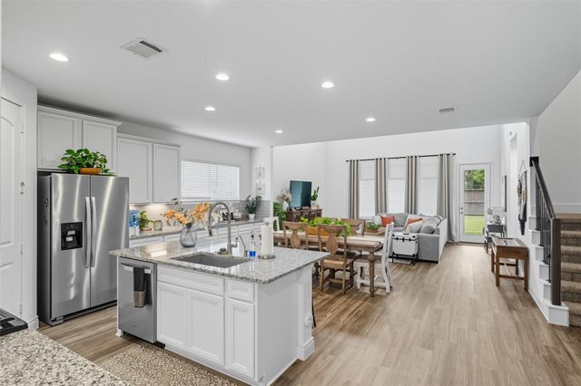 20183 Bushwick Falls Drive, Montgomery, TX 77316