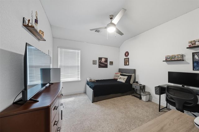 20183 Bushwick Falls Drive, Montgomery, TX 77316