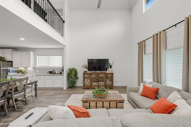 20183 Bushwick Falls Drive, Montgomery, TX 77316