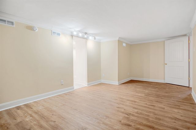 1607 Grove Hill Road, North Little Rock, AR 72116