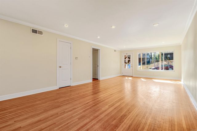 1607 Grove Hill Road, North Little Rock, AR 72116