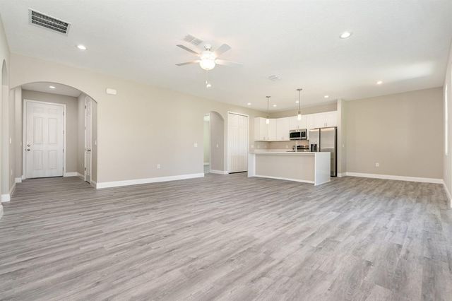 1041 Wesberry Street SE, Palm Bay, FL 32909