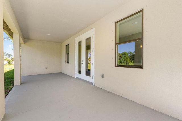 1041 Wesberry Street SE, Palm Bay, FL 32909