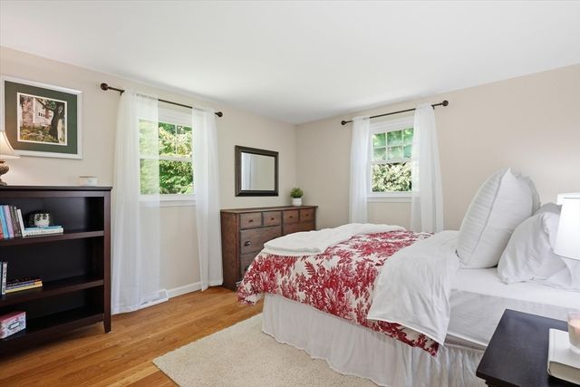 15 Newport Dr., Westford, MA 01886