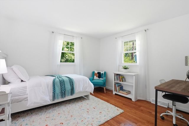 15 Newport Dr., Westford, MA 01886