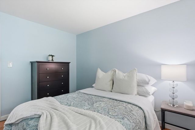 15 Newport Dr., Westford, MA 01886