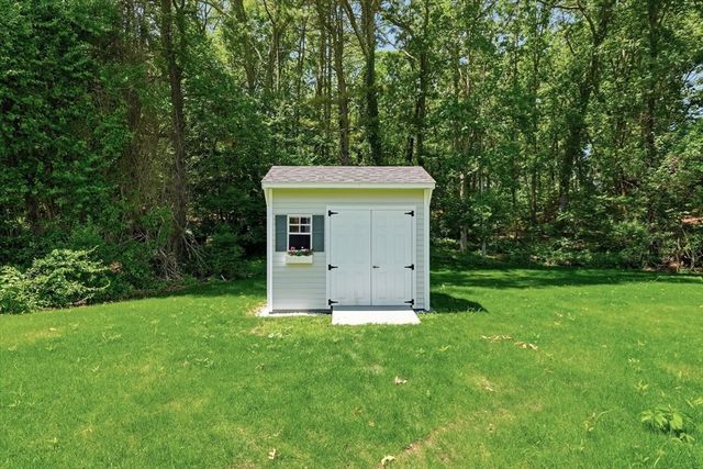 15 Newport Dr., Westford, MA 01886