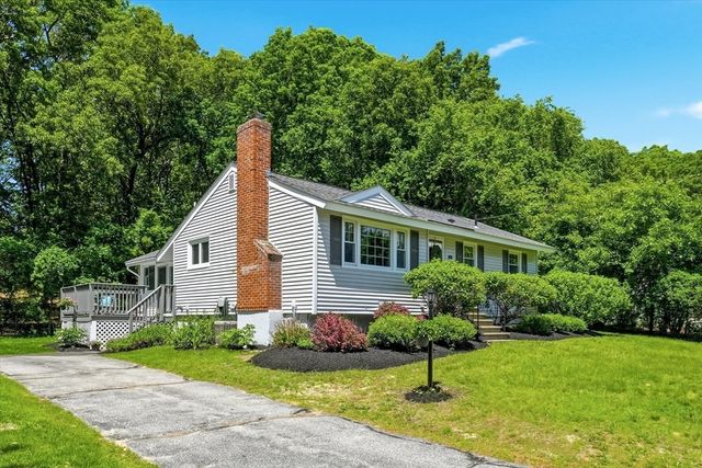 15 Newport Dr., Westford, MA 01886