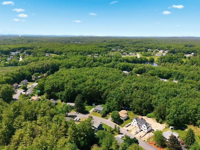 15 Newport Dr., Westford, MA 01886
