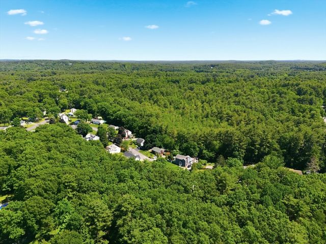 15 Newport Dr., Westford, MA 01886