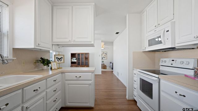 2301 Birch, Tyler, TX 75701