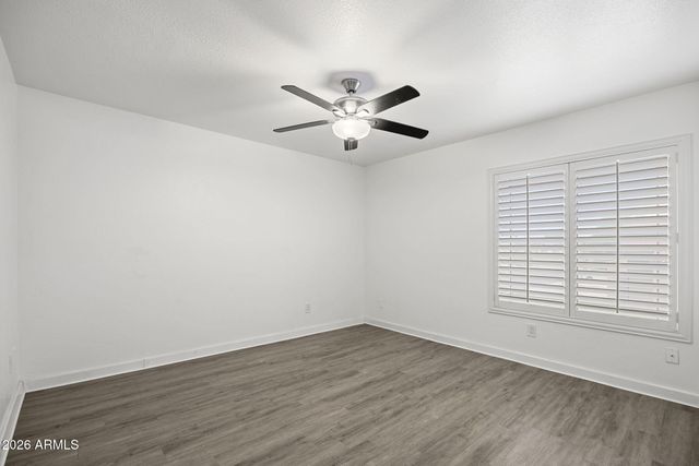 21237 N 92ND Avenue, Peoria, AZ 85382