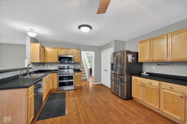 16704 Earl Park Court, Westfield, IN 46074