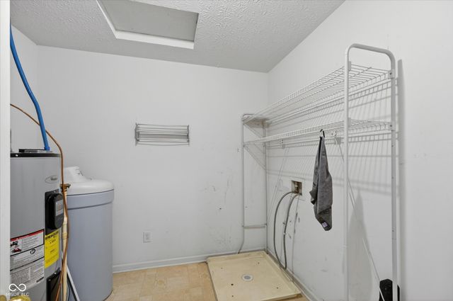 16704 Earl Park Court, Westfield, IN 46074