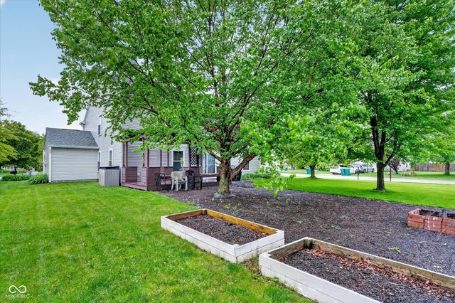 16704 Earl Park Court, Westfield, IN 46074