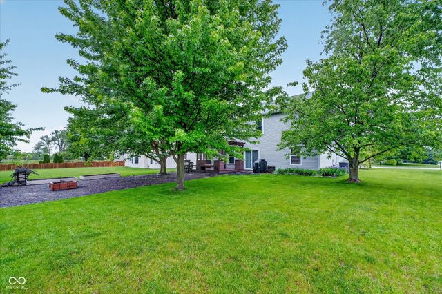 16704 Earl Park Court, Westfield, IN 46074