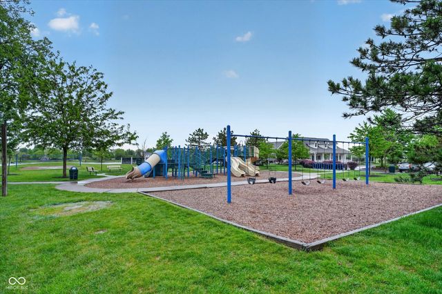 16704 Earl Park Court, Westfield, IN 46074