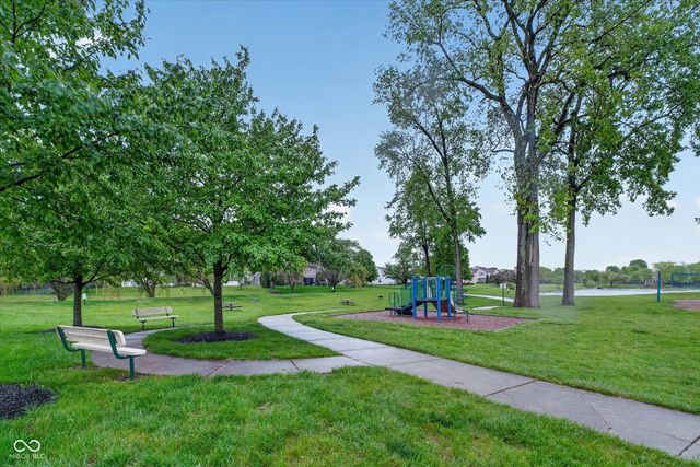 16704 Earl Park Court, Westfield, IN 46074