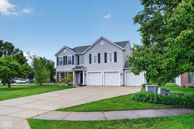 16704 Earl Park Court, Westfield, IN 46074