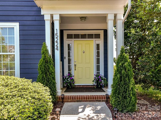 15224 Waterfront Drive, Huntersville, NC 28078